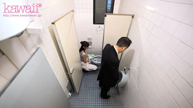 【AVシーン】男子トイレに女子がいる！男性用トイレに女子が入っているAVのシーンをまとめてみた！[AVシーンまとめエロ画像]