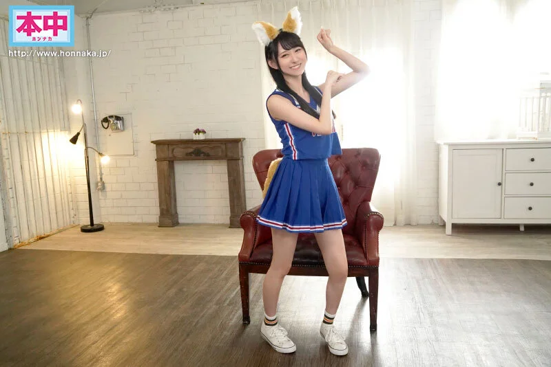 【AVレビュー】ハメ潮も潮吹きも大量！黒髪美少女がコスプレセックス///[AVレビュー＆AV情報]