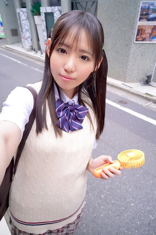 <a href="https://al.fanza.co.jp/?lurl=https%3A%2F%2Fvideo.dmm.co.jp%2Fav%2Fcontent%2F%3Fid%3Djrba00015&af_id=zoimmewolf-001&ch=toolbar&ch_id=text" rel="sponsored">俺たちが好きな女子●生 都立普通科りつちゃん 長澤りつ</a><br>【AVシーン】下着見せ！ブラもパンツも見せてるAVシーンのエロ画像をまとめてみた！[AVシーンまとめエロ画像]