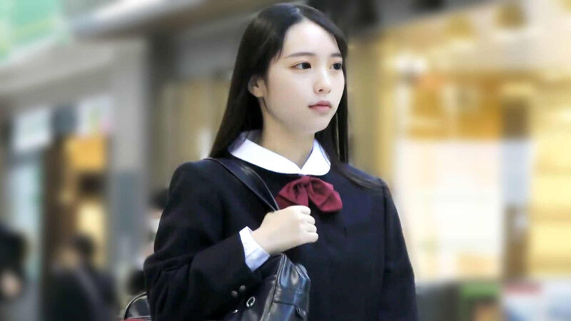 【AIAV】お嬢様学校に通うガチ美少女が痴漢→チンポ挿入で発情♡快楽に目覚め中出しむせび狂うっ！[身体は実写・顔はAIのAIエロ動画]